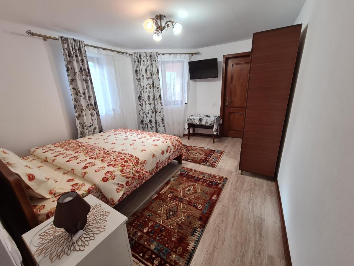 Casa Hera Călimăneşti Eksteriør billede