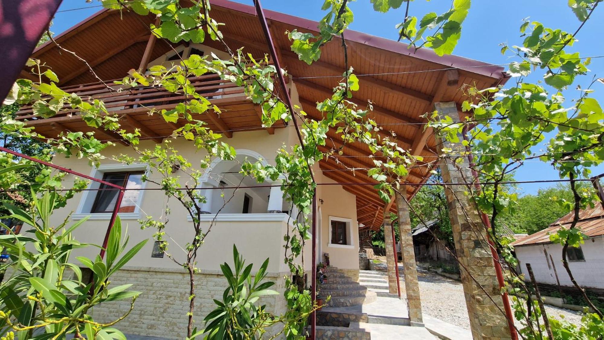 Casa Hera Călimăneşti Eksteriør billede