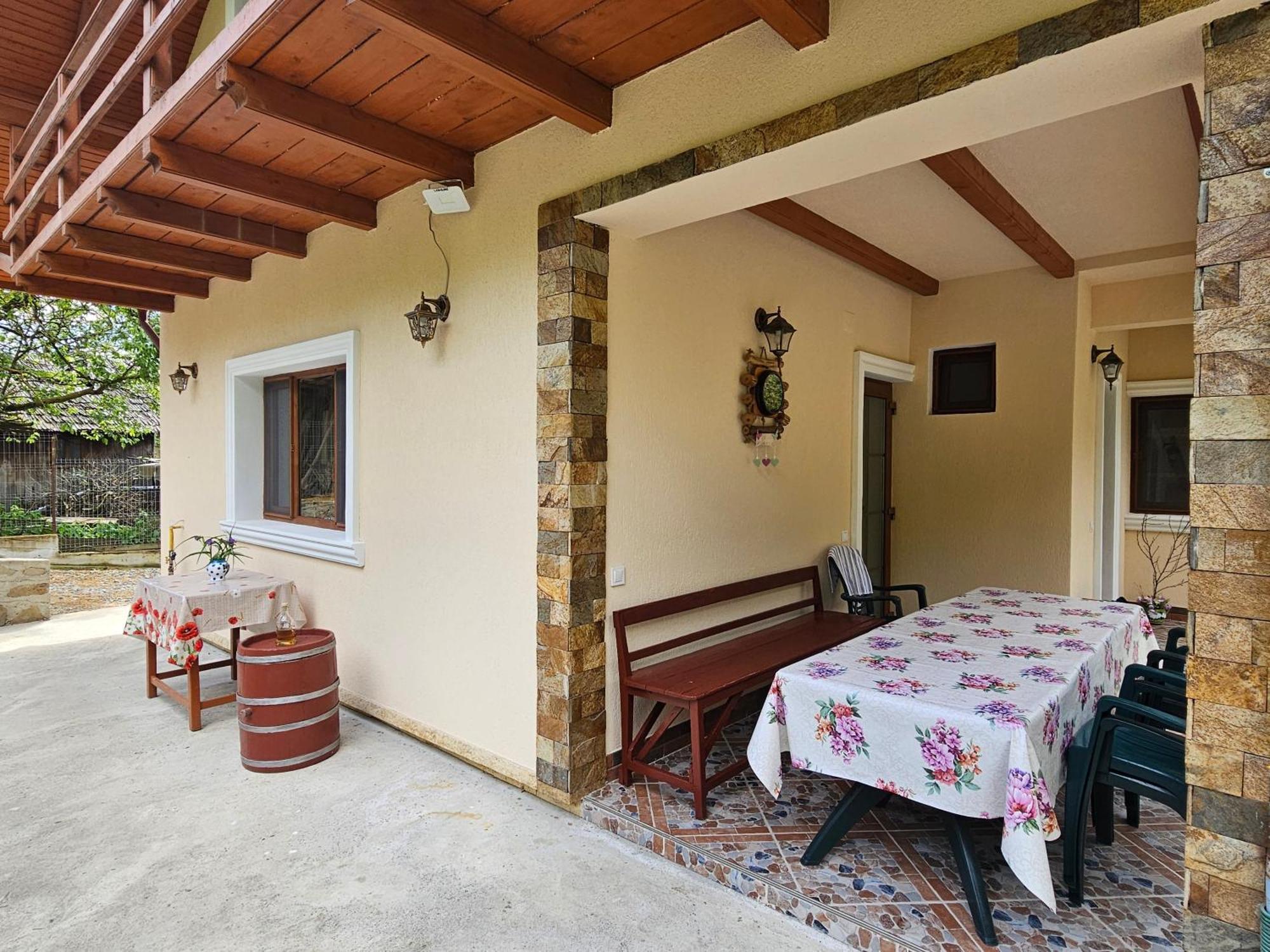 Casa Hera Călimăneşti Eksteriør billede