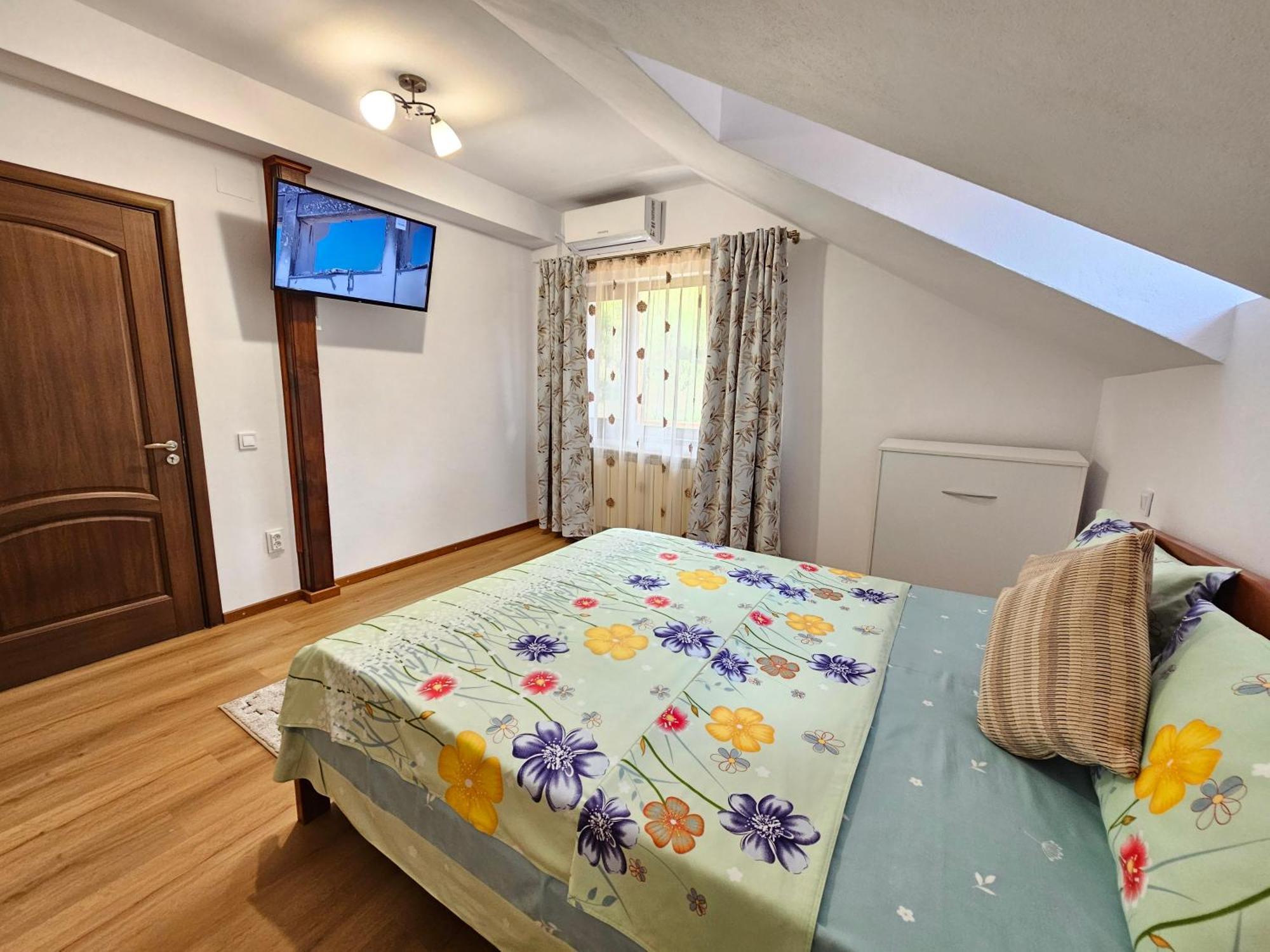 Casa Hera Călimăneşti Eksteriør billede