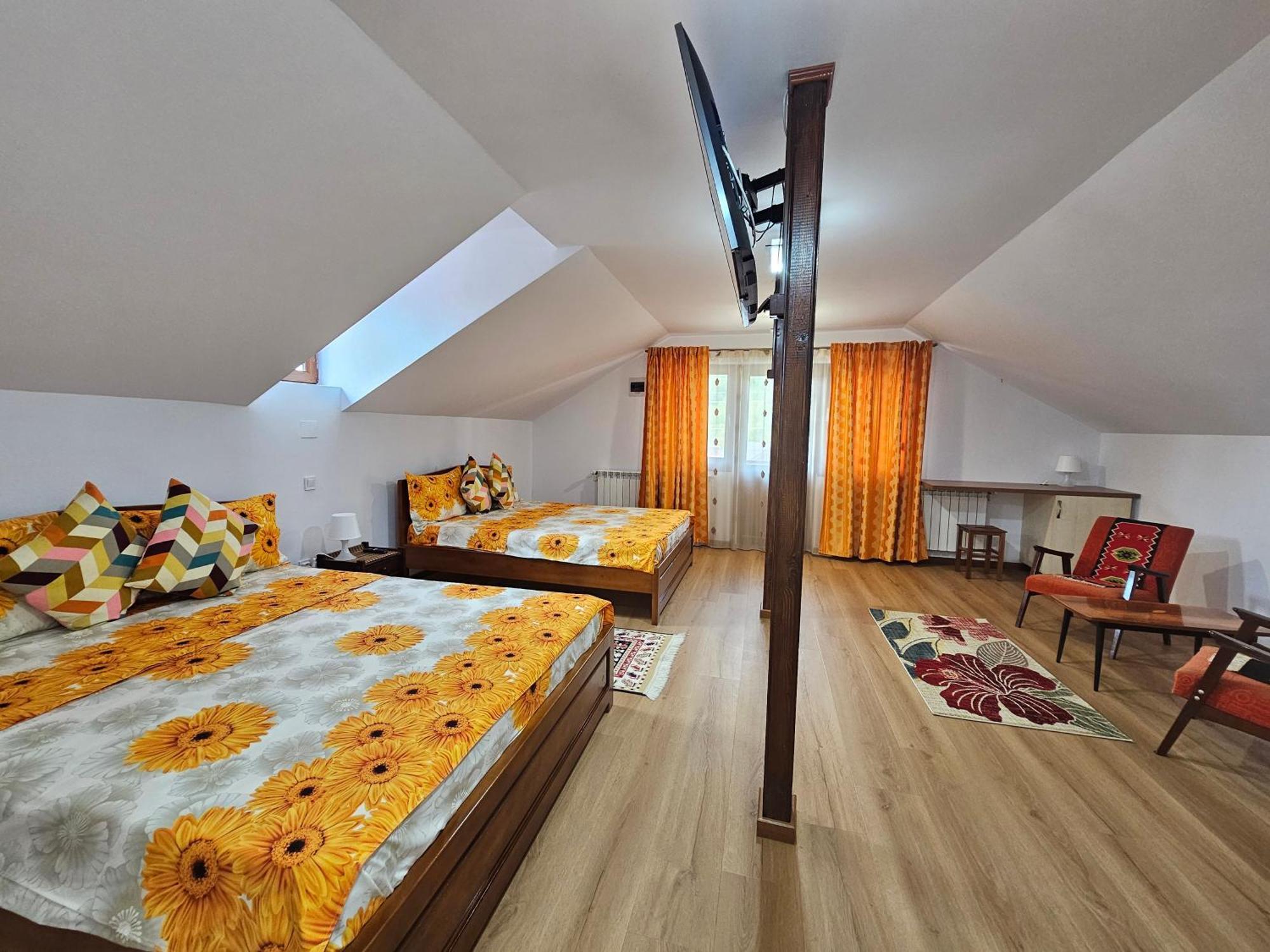 Casa Hera Călimăneşti Eksteriør billede