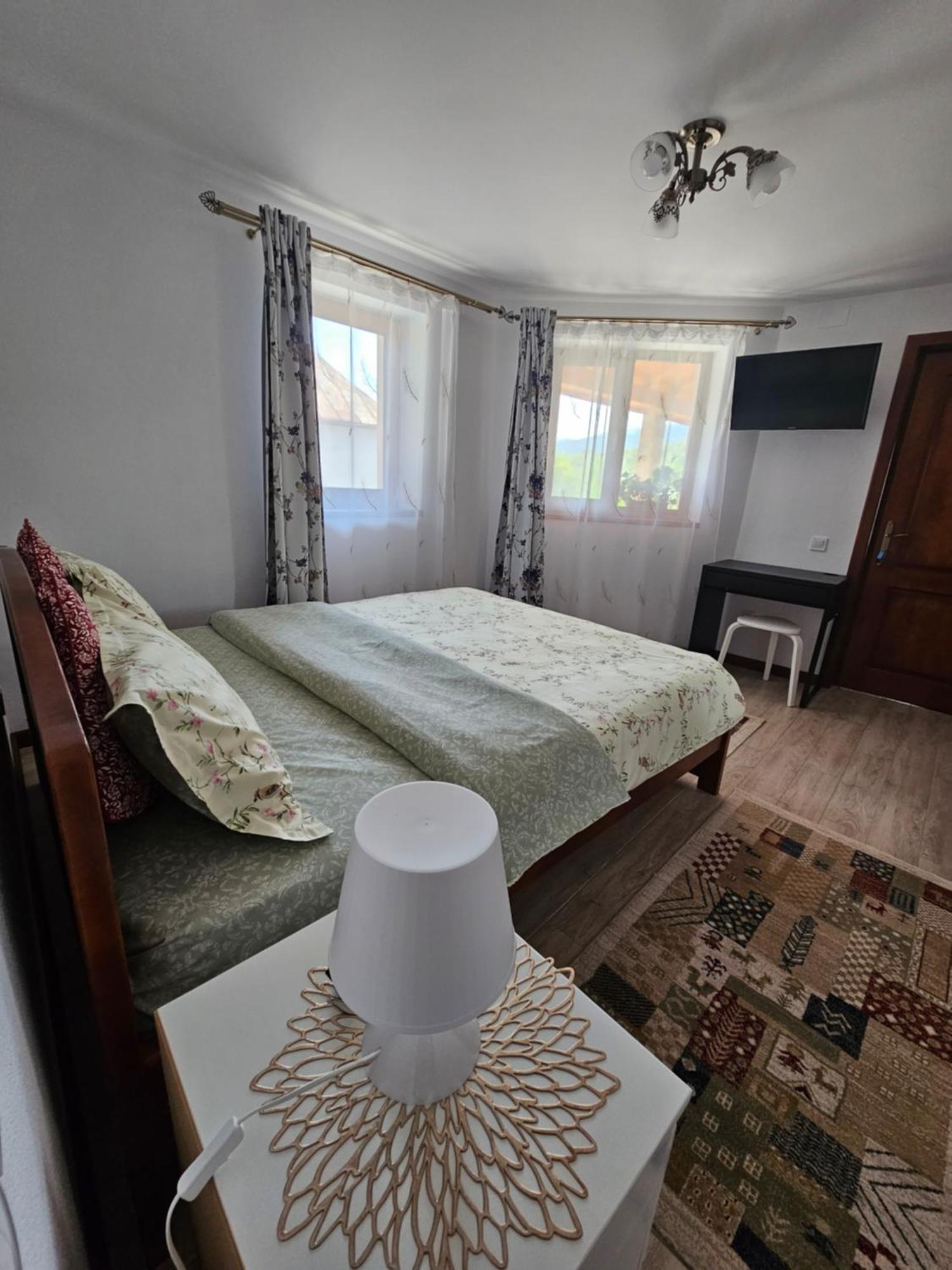 Casa Hera Călimăneşti Eksteriør billede